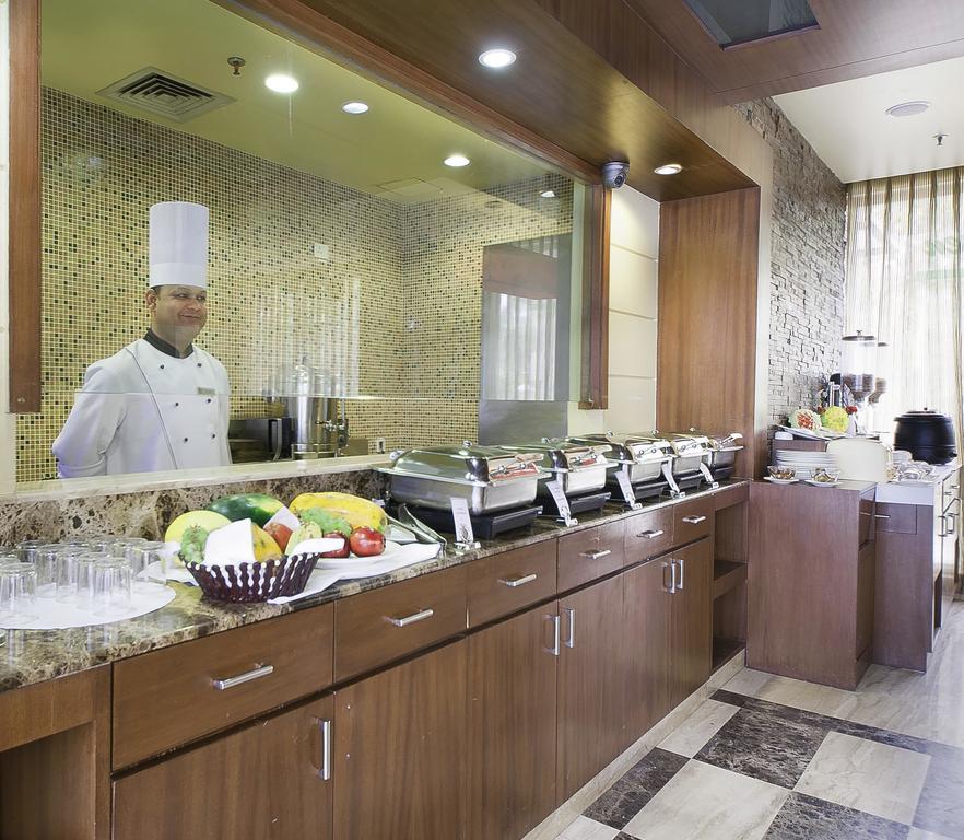 Hotel Jivitesh Delhi  Exterior photo